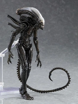 Колекційна фігурка Ксеноморф "Чужний" Alien на підставці 16см