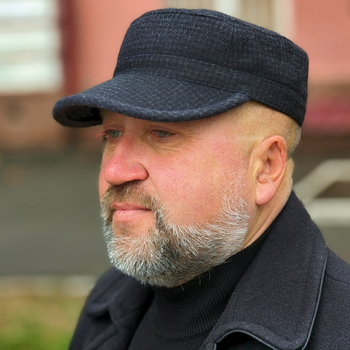 Кепка німкеня з натурального вовна