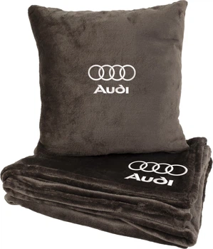 Подушка та плед в авто EVAtech із махри S для Audi коричневі (MBLMPSSZV095)