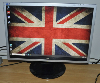 Монітор Б-клас AOC 2219P2 / 22" (1680x1050) TN / VGA, DVI / Вбудовані колонки 2x 1W / VESA 100x100 + Кабелі (VGA або DVI на вибір) та кабель живлення б/в