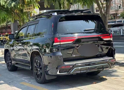 Комплект рестайлинга на LX600 для Lexus LX570 / 450d