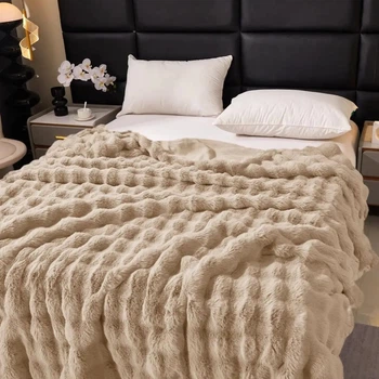 Плед-покрывало Кролик L&M Home Textiles Бежевый евро 200х240