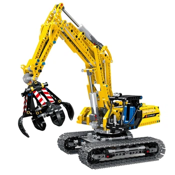 Конструктор Technic "Экскаватор" на 727 деталей (76028)