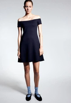 Сукня H&M 271213122 M Чорний