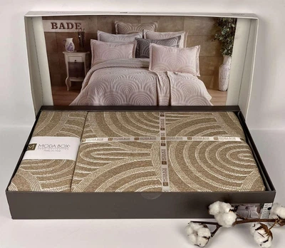 Покривало Moda Box 240х260 з наволочками Bade Cappucino