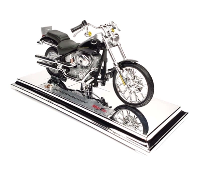 Модель мотоцикла Harley-Davidson FXSTD Softail Deuce 2002 1:18 Maisto (M6661)