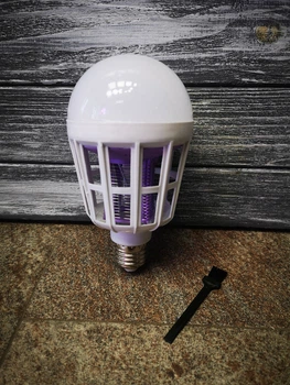 Уничтожитель для летающих насекомых в виде лампы "SunLight" LED лампа 6 W