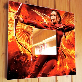 Декоративне дзеркало «Голодні ігри. Hunger Games» подарунок любителям кіно, прикраса інтер'єру спальні, будинку, кінотеатру