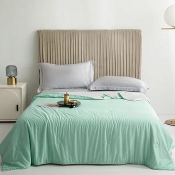 Двустороннее летнее одеяло с охлаждающей тканью Diana Textile Евро 200х230 Мятный