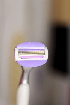 Касета Venus ComfortGlide Breeze (фіолетова) 1 шт.