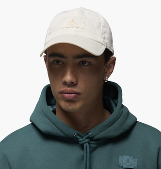Кепка Air Jordan Club Cap Us Cb Flt White FD5181-133 M/L