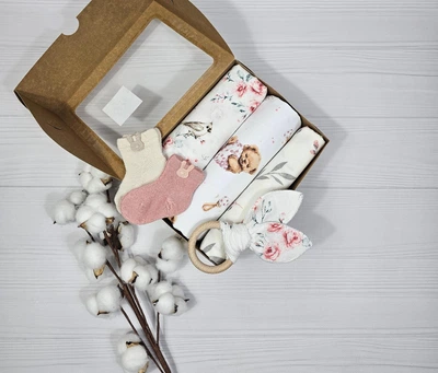 Набор для новорожденного: пеленки с носками a.l.babybox Зверни в розах