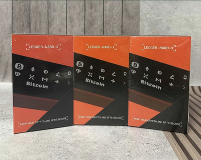 Апаратний криптогаманець Ledger Nano X Family Pack