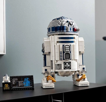 Конструктор Star Wars R2-D2 2314 деталей (75308)