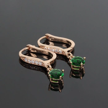 Женские серьги из красного золота с зелеными фианитами S-0047
