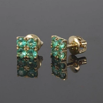 Серьги гвоздики из желтого золота с зеленым агатом S-0045