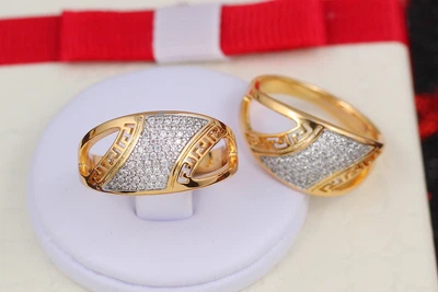 Кольцо Xuping Jewelry с родием чалма шейха р 19 золотистое