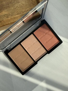Набір для скульптування Makeup Revolution Ultra sculpt & contour kit - Fair C01 (3.6 g)