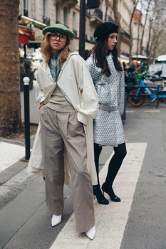 Жіночий дизайнерський дощовик плащ тренч Parasol'ka білий перлинковий White (S-L) oversize one size, плащ вільного крою водонепроникний, дощовик з капюшоном