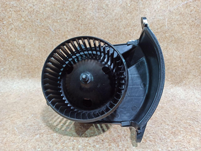 Моторчик пічки D 150mm аналог 2720500Q0J (Мерседес) Mercedes W415 (Нісан) Nissan NV400