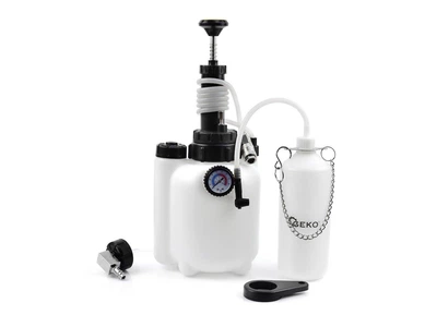 Комплект для замены тормозной жидкости Geko G02732 2 Бар/30 psi 2,5 литра