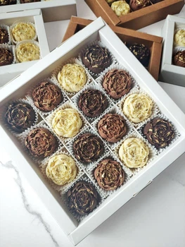 Шоколадні цукерки MALVA CHOCOLATE Півонії асорті, 16 шт.