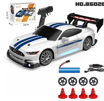 Машинка для дрифта на радиоуправлении 1:24 Ford Mustang 4WD белая