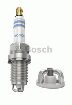 Свеча зажигания Bosch (0 242 235 766)