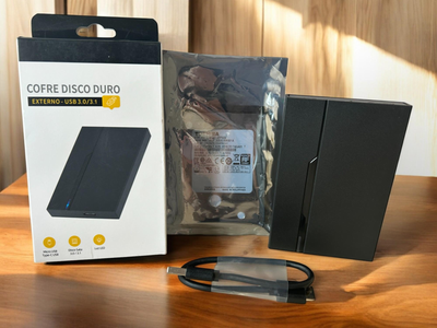 Внешний жесткий диск Toshiba 320 GB USB 3.0 7200RPM