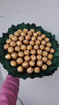 Букет з цукерок Ferrero Rosher 54 шт