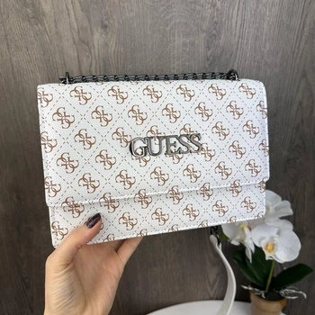 Качественная женская мини сумочка клатч на цепочке стиль Guess черная сумка на плечо Бежевый