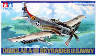 Збірна модель 1/48 Літак Douglas A-1H Skyraider Tamiya 61058