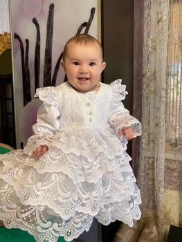 Первое нарядное платье для девочки Family Tradition сатин кружево 68 см белое Снежинка