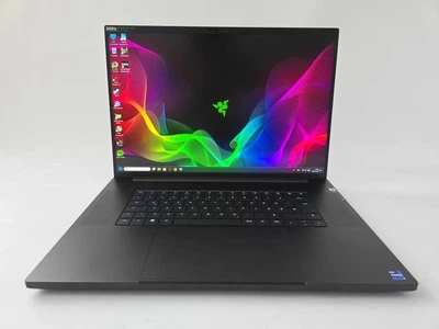 Ноутбук Razer Blade 18 (2024) I9 14900HX/RTX 4070/RAM 32GB/MiniLED 300Hz Б\В