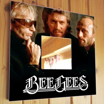 Декоративное зеркало "Группа Bee Gees. Би Джиз" подарок для фанатов поп музыки, диско, украшение в спальню, бар, клуб, студию