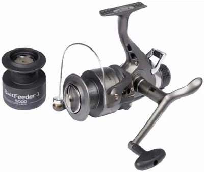 Катушка Salmo Sniper Baitfeeder 1 4000BR 1BB