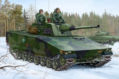 Збірна модель 1/35 Шведська БМП CV90-40 HobbyBoss 82474