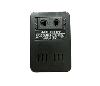 Трансформатор знижуючої напруги 100w Input 220 V - Output 110v, + універсальна розетка