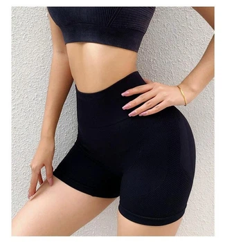 Спортивні шорти жіночі з пуш ап L/XL чорні