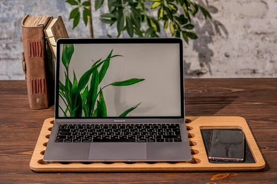 Дерев'яна підставка для ноутбука «AirDesk mini M» AW-1.1