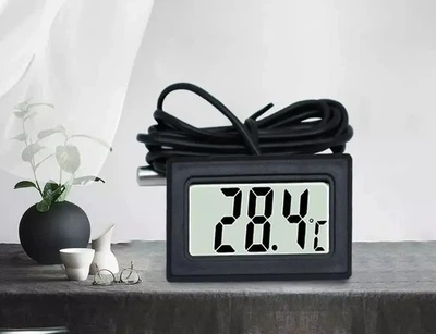 Электронный термометр TPM-10 с выносным датчиком диапазон -50 до +110 Cº точность ±1 Cº