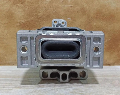 Подушка опора двигателя правая аналог 1J0199262BK Шкода (Skoda) Октавия Тур 1997-2003