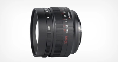 Объектив 7Artisans 50mm f/0.95 для камер Fujifilm X, светосила 0.95