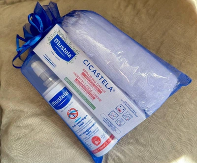 Набір Mustela Kit SOS Petites piqûres: дитячий спрей від комарів Anti-Moustique з 2х місяців 100мл + крем від подразнень Cicastela з народження 40мл + сітка від комах