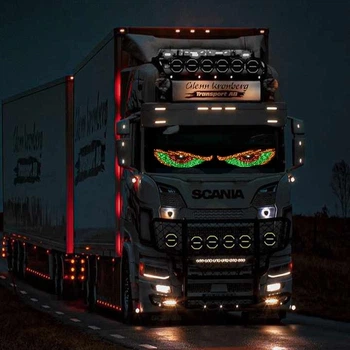 Светящиеся глаза на фуру, грузовик на лобовое стекло DEVIL'SEYE GREEN - LED Глаза Дьявола на машину електронные XL9