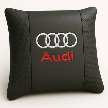 Автомобильная подушка с вышитым логотипом AUDI с красной надписью 35х35 см
