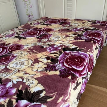 Плед-покрывало флисовый полуторный 150х200 бежево-бордовый Цветы Colorful Home PNK7