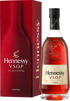 Коньяк Hennessy VSOP 6 лет выдержки 1.5 л 40% в подарочной упаковке (3245990002116_3245999754412)