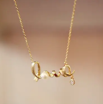 Кулон підвіска з написом Love серце з перлами