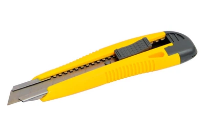 Нож Mastertool 18 мм усиленный + 2 лезвия (17-0106)